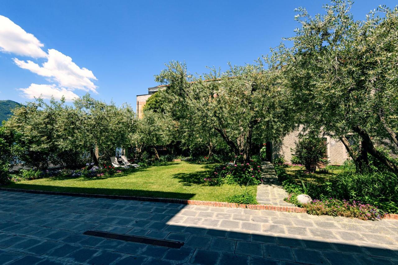 Residenza Di Prestigio In Riva Al Lago Marone Loft Exterior photo