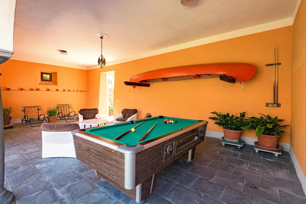 Residenza Di Prestigio In Riva Al Lago Marone Loft Exterior photo